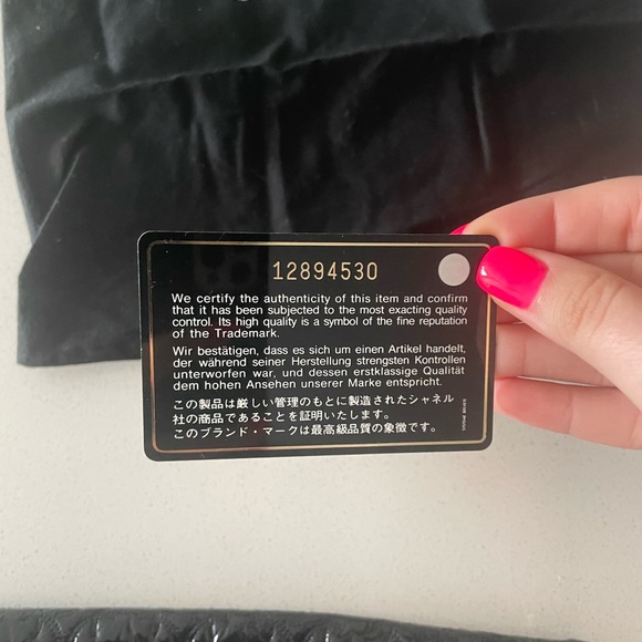 Chanel Shoulder Bag - Picture 13 of 16